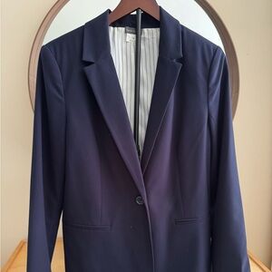 Vince Camuto Navy notched lapel blazer